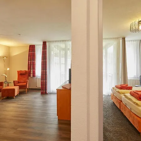 Ferien Residenz Bergfried ホテル 3*