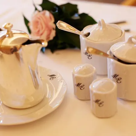 ホテル Ferien Residenz Bergfried ヒンターツァルテン