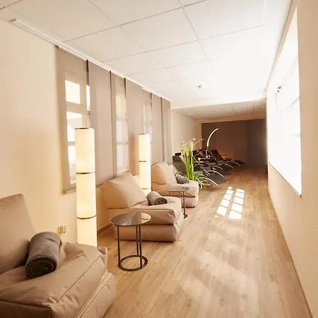 Ferien Residenz Bergfried 호텔 3*